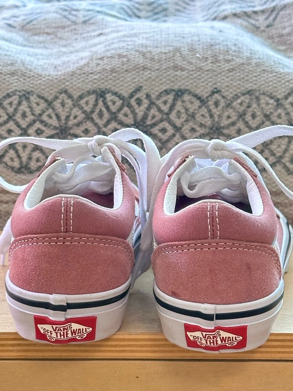 NWOB - Vans Pink Suede Old Skool Sneakers with White Stripe